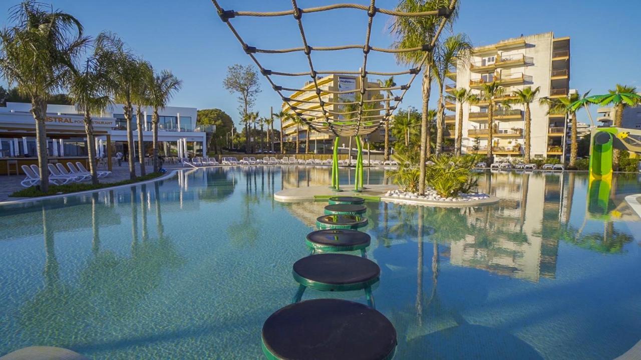 Alannia Salou Hotel Exterior photo